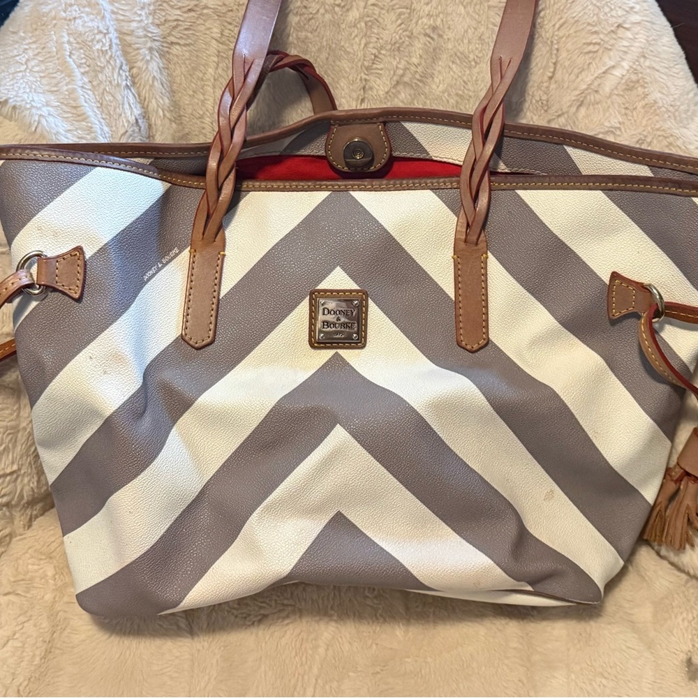 Dooney & Bourke Tan and White Chevron Tote